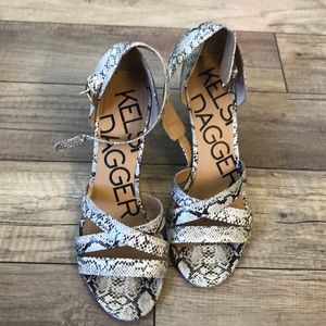 Faux Snake Skin Wedge